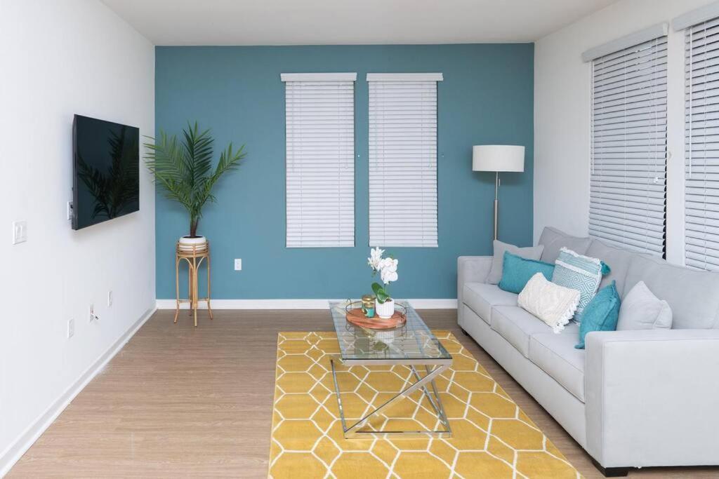 Apartamento Amazing 2 Bedroom 7 Min From Disneyland W Free Parking *