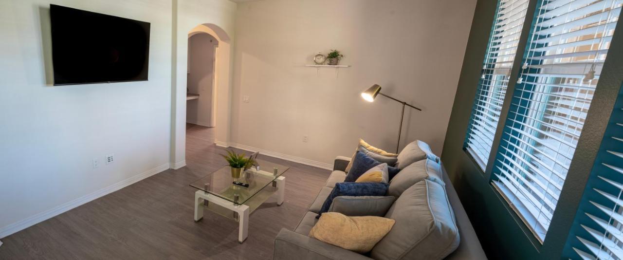 Amazing 2 Bedroom 7 Min From Disneyland W Free Parking Anaheim
